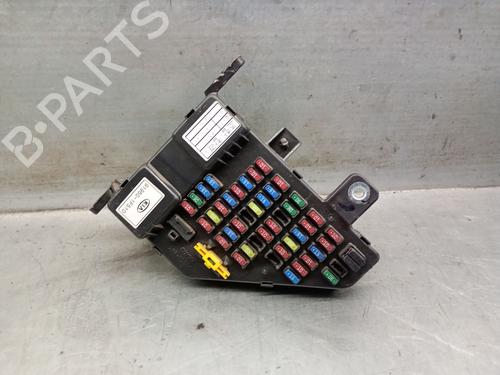 Used Fuse box KIA SPORTAGE II (JE_, KM_) 2.0 CRDi 4WD (140 hp) 24647131