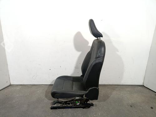 Right front seat VOLVO XC40 (536) D4 AWD | BP29916645C16 