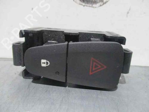 Used Warning switch RENAULT SCÉNIC III (JZ0/1_) 1.5 dCi (110 hp) 3470792