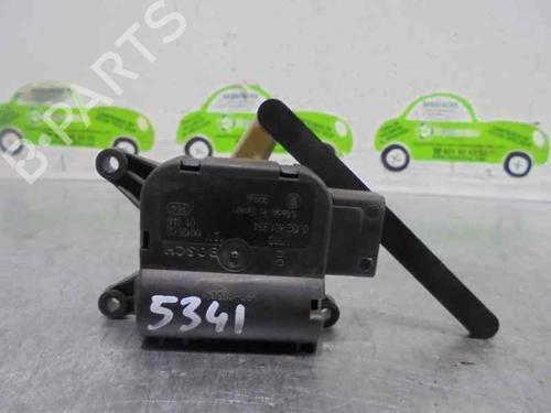 Used Heater blower motor MERCEDES-BENZ VITO Bus (W639) [2003-2025]  2313124
