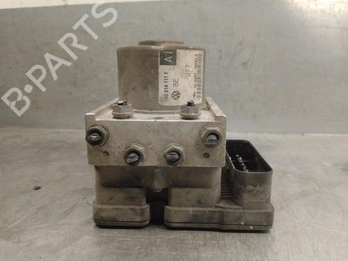 Used ABS pump VW GOLF V (1K1) 1.6 (102 hp) 30499121