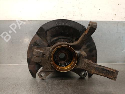 Used Left front steering knuckle SUZUKI BALENO (EG) 1.6 i 16V (SY416) (98 hp) 25235824