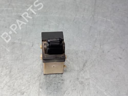 Used Right front window switch Right front window switch CHRYSLER STRATUS Convertible (JX) 2.5 LX (163 hp) 32779302 32779302