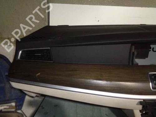 Dashboard BMW 5 Gran Turismo (F07) 530 d | BP5142952C46 
