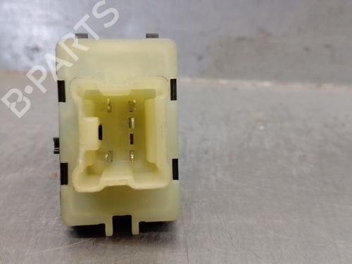 Right front window switch DACIA SANDERO III 1.0 TCe 90 | BP29457399I26 