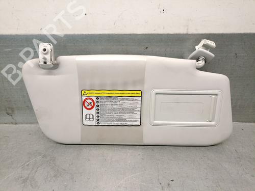 Used Right sun visor FIAT 500L (351_, 352_) 1.3 D Multijet (199LXY1A, 199LXY11) (84 hp) 31947713