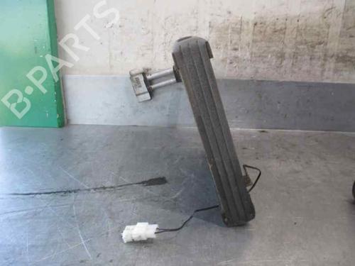 Air conditioning evaporator SUZUKI GRAND VITARA II (JT, TE, TD) 1.9 DDiS All-wheel Drive (JT419, TD44, JB419WD, JB419XD,... | BP11668271M109 