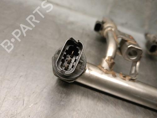 Injection rail FORD C-MAX II (DXA/CB7, DXA/CEU) 1.0 EcoBoost | BP32396014M98