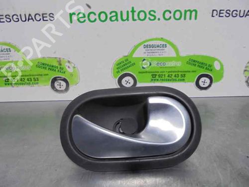 Høyre bak invendig håndtak RENAULT MEGANE II Saloon (LM0/1_) [2003-2025]  3216624