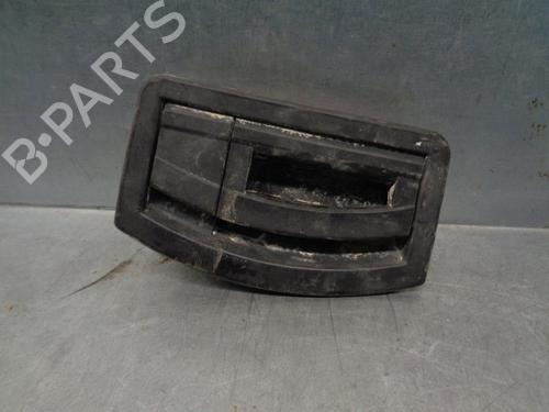 Used Tailgate handle FORD RANGER (ET) 2.5 TDdi (143 hp) 8828551