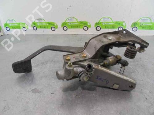 Clutch pedal TOYOTA PREVIA II (_R3_) 2.0 D-4D (CLR30_, CLR30R) | BP8790768I13 