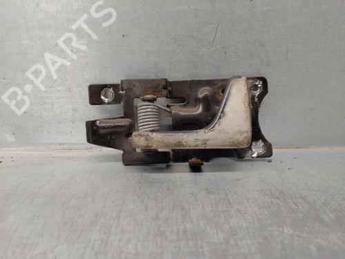 Used Front left interior door handle LAND ROVER FREELANDER I (L314) [1998-2006]  13109325