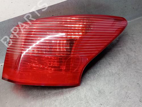 Used Right taillight PEUGEOT 407 SW (6E_, 6D_) 2.0 HDi 135 (136 hp) 27512868