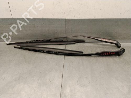 Used Front windshield wiper arm Front windshield wiper arm MERCEDES-BENZ A-CLASS (W168) A 140 (168.031, 168.131) (82 hp) 40158725 40158725