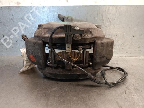 Used Left front brake caliper Left front brake caliper MERCEDES-BENZ E-CLASS (W211) E 320 CDI (211.026) (204 hp) 35986610 35986610