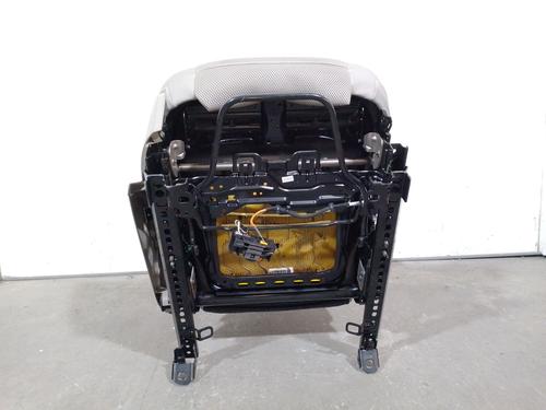 Right front seat VOLVO S40 II (544) 1.6 D | BP38052450C16 - Image 9