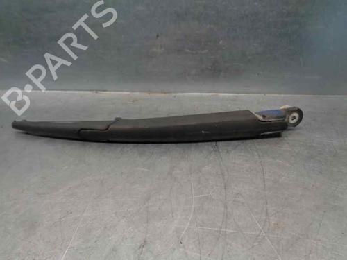 back-wipers-mechanism-fiat-500x-334_-52078680-2014-8235758 main image