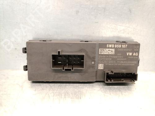 Elektronisk modul SKODA KAROQ (NU7, ND7) 1.5 TSI (150 hp) 27807661