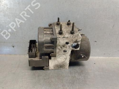 Used ABS pump SUBARU FORESTER (SF_) 2.0 AWD (SF5) (125 hp) 29595370