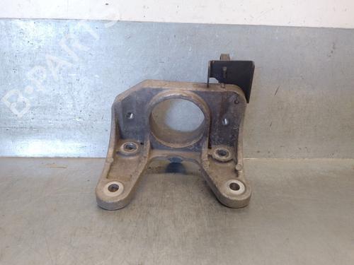 engine-mount-opel-vivaro-a-van-x83-2001-2002-2003-2004-2005-2006-2007-2008-2009-2010-2011-2012-2013-2014-2015-28812821 main image