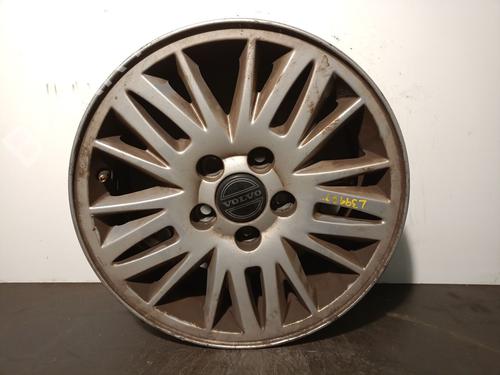 Używane Felga VOLVO V70 II (285) 2.4 (140 hp) 30835541