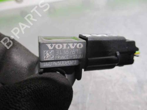 Other VOLVO V40 Hatchback (525) D2 | BP20250220O1 