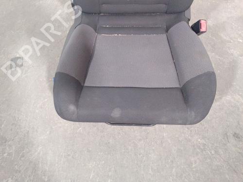 Right front seat CITROËN C4 CACTUS 1.2 VTi 82 | BP21579353C16 