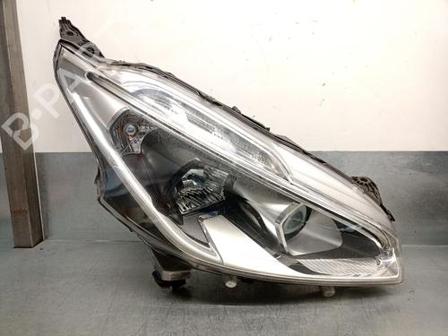 Used Right headlight PEUGEOT 208 I (CA_, CC_) 1.2 THP 110 (110 hp) 25236766