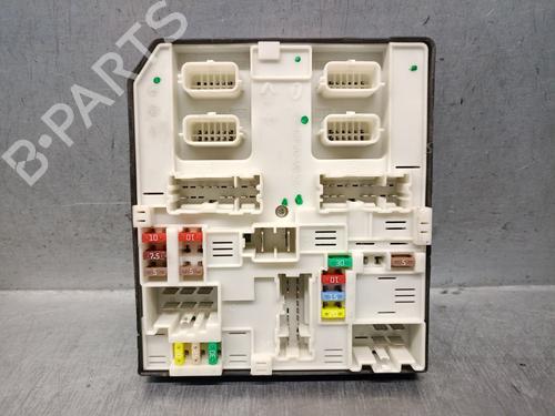 Fuse box RENAULT MASTER III Van (FV) 2.3 dCi 150 FWD (FV0F, FV03, FV09) | BP38720468E1 - Image 2