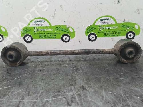 Venstre bagtil bærearm KIA SORENTO I (JC) 2.5 CRDi 4WD (140 hp) 5259588