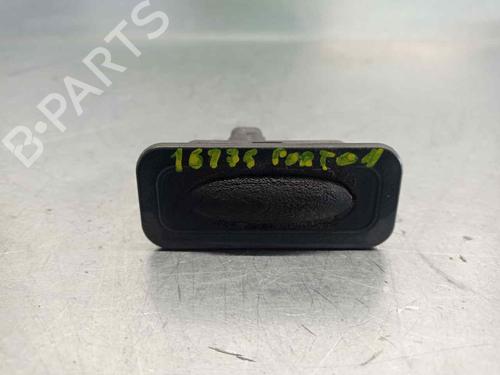 Trunk håndtak RENAULT SCÉNIC II (JM0/1_) 1.9 dCi (JM0G, JM12, JM1G, JM2C) (120 hp) 10405067