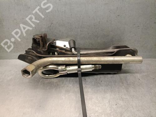 BP32359089C119 main image