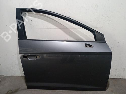 Used Right front door Right front door 37427535 37427535