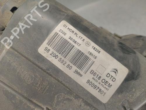 Right headlight CITROËN C3 III (SX) 1.2 VTi 82 | BP31292505C29