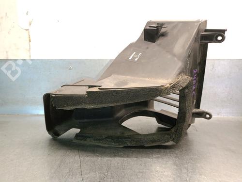 Luftfilter kasse TOYOTA COROLLA (_E12_) 1.4 D (NDE120_, NDE120R) (90 hp) 30578332