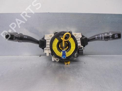 Used Headlight switch HYUNDAI TUCSON (JM) 2.0 CRDi (140 hp) 16217726