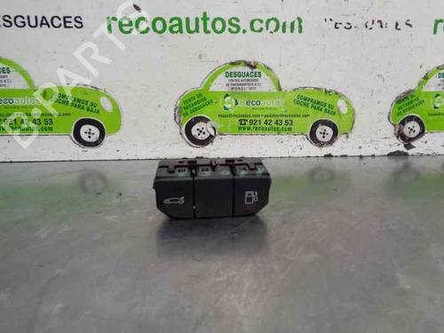 Used Switch PEUGEOT 508 I (8D_) 2.0 HDi (140 hp) 20255586