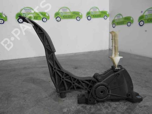 Used Pedal VW GOLF IV (1J1) 1.9 TDI (90 hp) 2098461