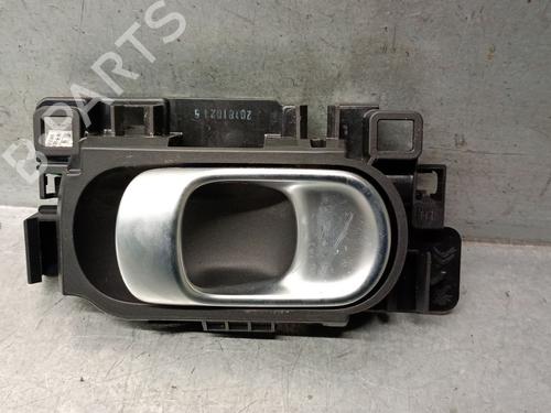 Used Front left interior door handle CITROËN C5 AIRCROSS (A_) 1.2 PureTech 130 (ARHNSJ) (131 hp) 31965903