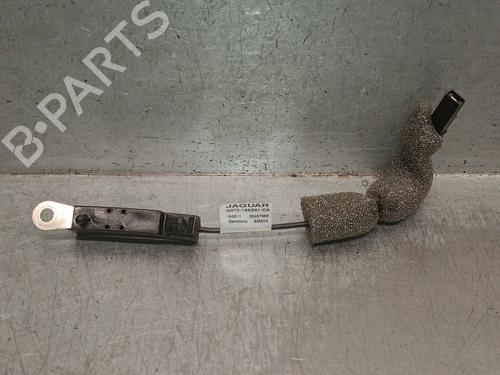Used Antenna/Base JAGUAR XE (X760) 2.0 D (180 hp) 21840981