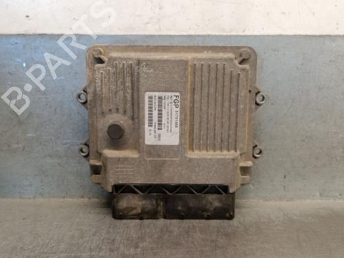 Used Engine control unit (ECU) Engine control unit (ECU) FIAT GRANDE PUNTO (199_) 1.3 D Multijet (199.AXD11, 199.AXD1A, 199.AXD1B,... (90 hp) 40037639 40037639