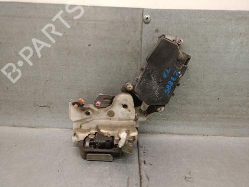 Højre bagtil lås SUBARU IMPREZA Estate (GF) 2.0 i 16V AWD (GF8) (125 hp) 31956329