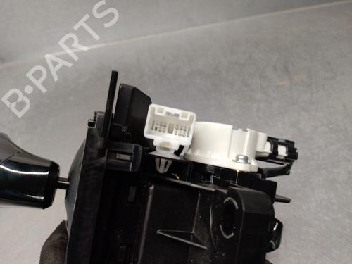 Gear lever TOYOTA AURIS (_E18_) 1.8 Hybrid (ZWE186_, ZWE186R) | BP15468628M90 