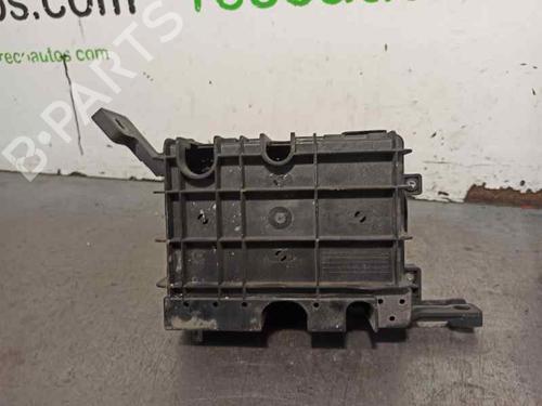Fuse box KIA SPORTAGE II (JE_, KM_) 2.0 CRDi | BP5610010E1 