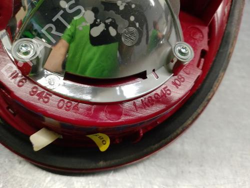 Right taillight VW GOLF V (1K1) 1.6 FSI | BP15184238C35 