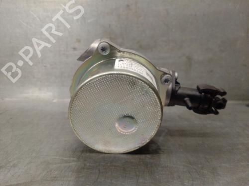 Used Vacuum pump RENAULT CAPTUR I (J5_, H5_) 1.5 dCi 90 (J5N4, J5M5, J5MW, J5M6, J5AL, J5AJ) (90 hp) 30860333