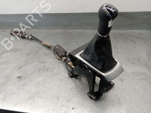 Used Gear lever NISSAN MICRA V (K14) 0.9 IG-T (90 hp) 25746442
