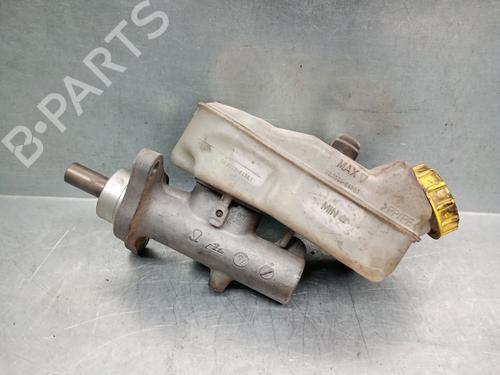 Used Brake master cylinder VW TRANSPORTER T5 Bus (7HB, 7HJ, 7EB, 7EJ) 1.9 TDI (105 hp) 29745568