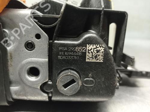 Rear right lock OPEL CORSA F (P2JO) 1.5 (68) | BP21840356C99 