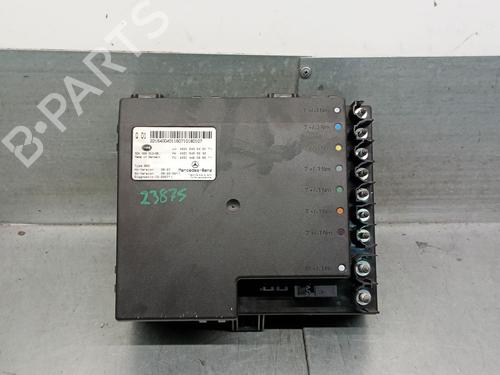 Used Fuse box MERCEDES-BENZ S-CLASS (W221, V221) [2005-2013]  32111676